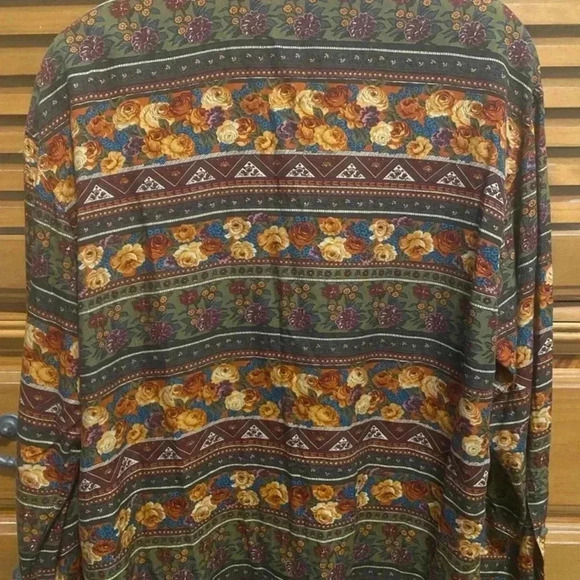 Liz Wear Claiborne Womens Vintage Button Down shirt - Picture 5 of 7